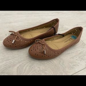 Chinese laundry flats. Never worn summer flats with tassels